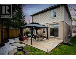 42 - 515 SKYLINE AVENUE - 7