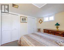 605 RIDGEWOOD CRESCENT - 23