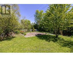 605 RIDGEWOOD CRESCENT - 32