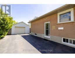 605 RIDGEWOOD CRESCENT - 35