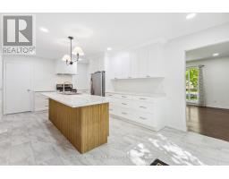 52 STUYVESANT PLACE - 11