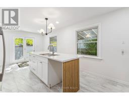 52 STUYVESANT PLACE - 13