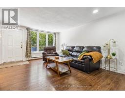 52 STUYVESANT PLACE - 28