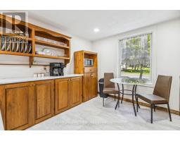 52 STUYVESANT PLACE - 32