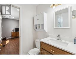 52 STUYVESANT PLACE - 37