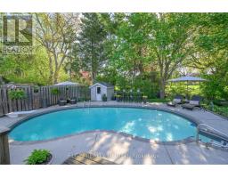 36 LUTON CRESCENT - 11