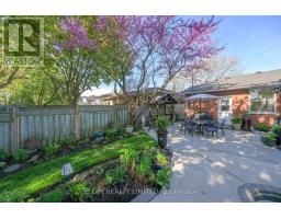 36 LUTON CRESCENT - 15