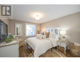 36 LUTON CRESCENT - 26