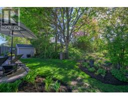 36 LUTON CRESCENT - 4
