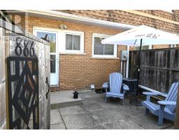886 NOTRE DAME DRIVE - 3