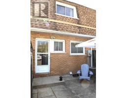 886 NOTRE DAME DRIVE - 4