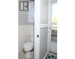 886 NOTRE DAME DRIVE - 5