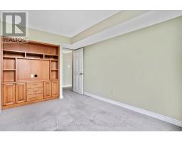 808 - 4 WILLOW STREET - 18