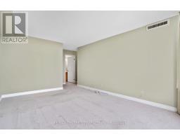 808 - 4 WILLOW STREET - 20