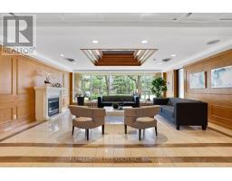 808 - 4 WILLOW STREET - 27
