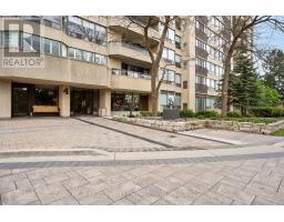 808 - 4 WILLOW STREET - 30