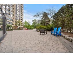 808 - 4 WILLOW STREET - 31