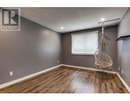 122 ANDOVER DRIVE - 16