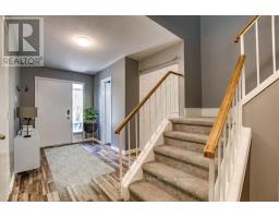 122 ANDOVER DRIVE - 2