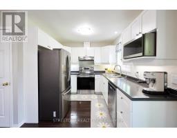 16 - 1535 TROSSACKS AVENUE - 13