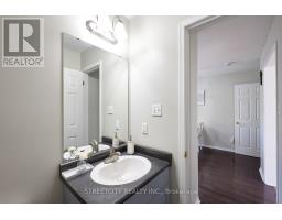 16 - 1535 TROSSACKS AVENUE - 19