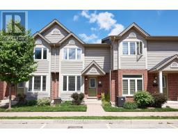 16 - 1535 TROSSACKS AVENUE - 2