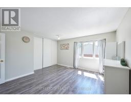 16 - 1535 TROSSACKS AVENUE - 23