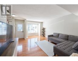 16 - 1535 TROSSACKS AVENUE - 5
