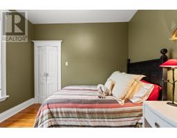 793 HELLMUTH AVENUE - 32