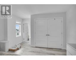 28 - 3380 SINGLETON AVENUE - 25
