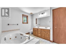 9197 GLENGYLE DRIVE - 16