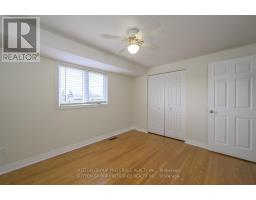 144 MERIDENE CRESCENT W - 18