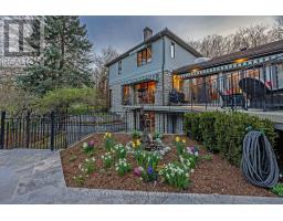 3 OLD OAK LANE - 35
