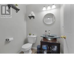 1226 DARNLEY BOULEVARD - 22