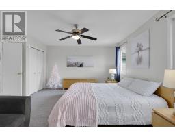 1226 DARNLEY BOULEVARD - 24