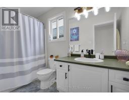 1226 DARNLEY BOULEVARD - 31