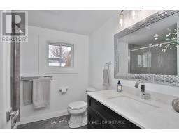 46 ST. ANDREWS PLACE - 16