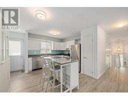 58 SUNRISE CRESCENT - 10
