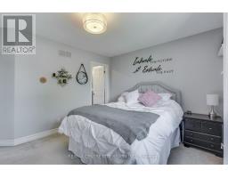 52 OWEN COURT - 21