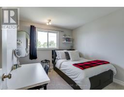 52 OWEN COURT - 28