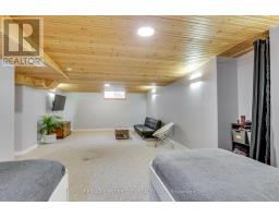 52 OWEN COURT - 36