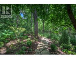 1597 GLOUCESTER ROAD - 12