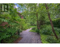 1597 GLOUCESTER ROAD - 14