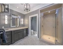 1597 GLOUCESTER ROAD - 37