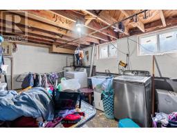 20 - 20 ST CHARLES PLACE - 24