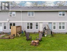 20 - 20 ST CHARLES PLACE - 6
