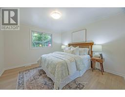 277 MUTUAL STREET N - 19