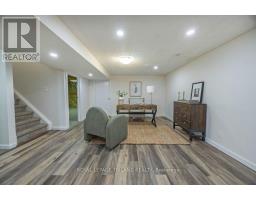 277 MUTUAL STREET N - 27