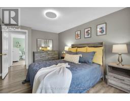 65 - 720 DEVERON CRESCENT - 14