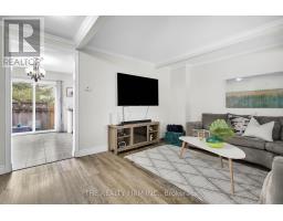 65 - 720 DEVERON CRESCENT - 2
